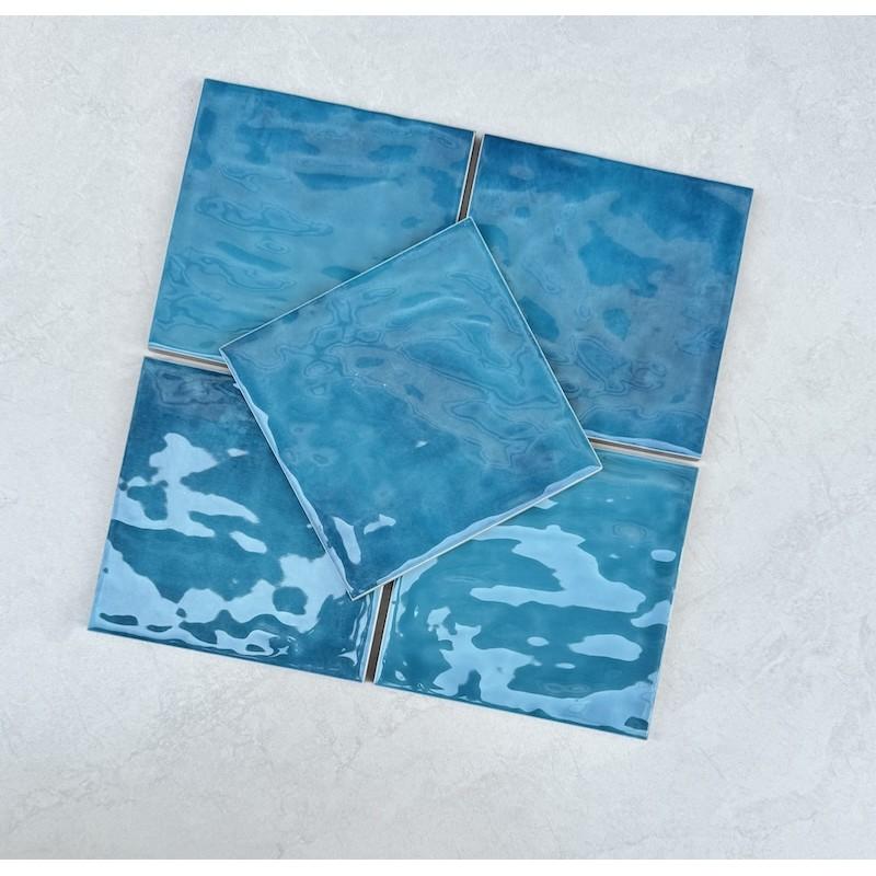 Gạch thẻ Porcelain bóng lượn KT 120x120mm LV12005